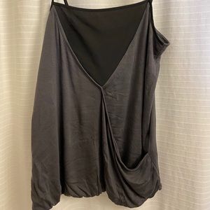 Gray flowy tank